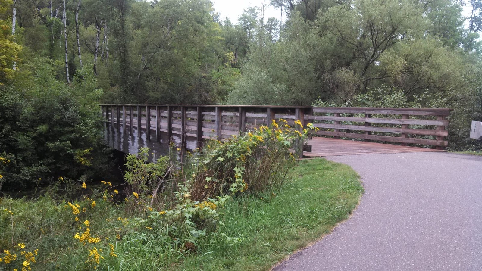 Mark and Patty RV Adventures Travel to Iron River MI/Tire Problems